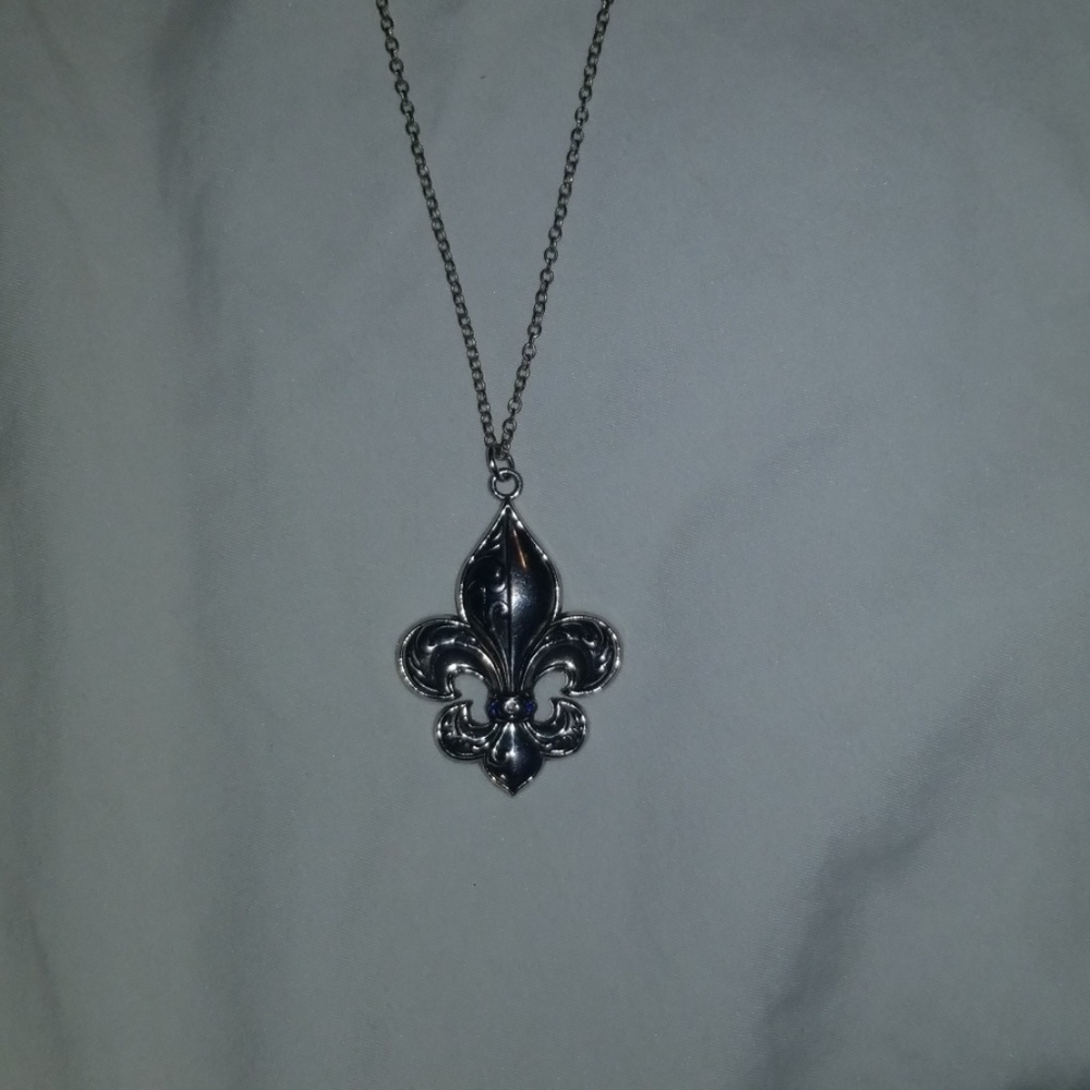 Fleur de lis necklace